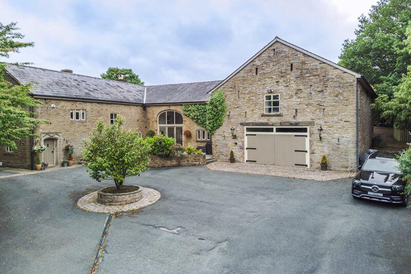 5 bedroom detached house for sale in Higher Lane, Dalton, WN8
