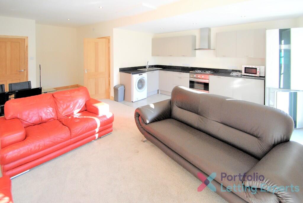 Main image of property: Students! Your Perfect Modern 2 Bedroom Flat Share with Spacious Rooms on Frederica Road!