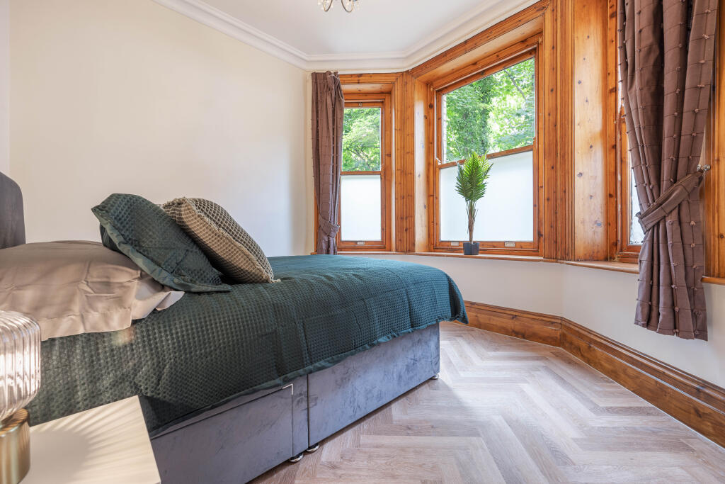 Additional image 4 of Professionals! Council Tax Band A! - Stylish 1 Bed on Old Christchurch Road