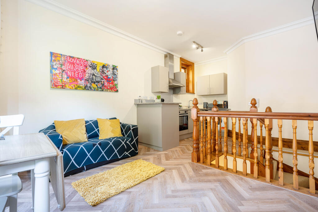 Additional image 3 of Professionals! Council Tax Band A! - Stylish 1 Bed on Old Christchurch Road