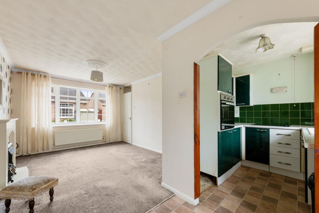 2 bedroom bungalow for sale in Langton Court, Skegness, PE25