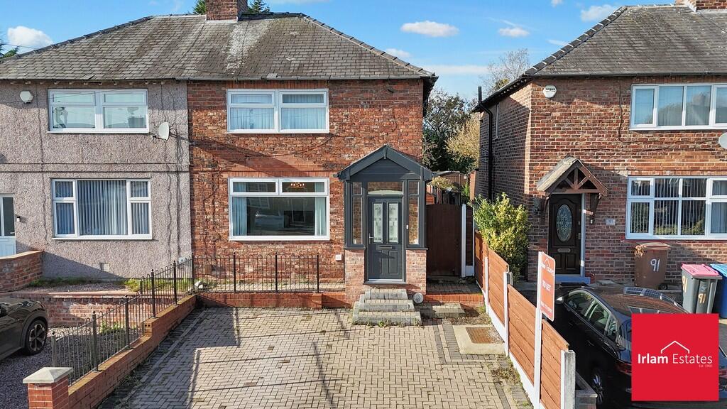 Main image of property: Fiddlers Lane, Irlam