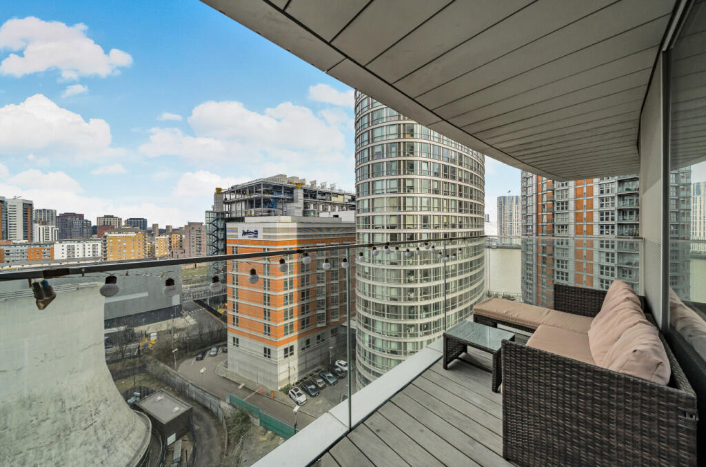 Main image of property: Biscayne Avenue, Canary Wharf, E14
