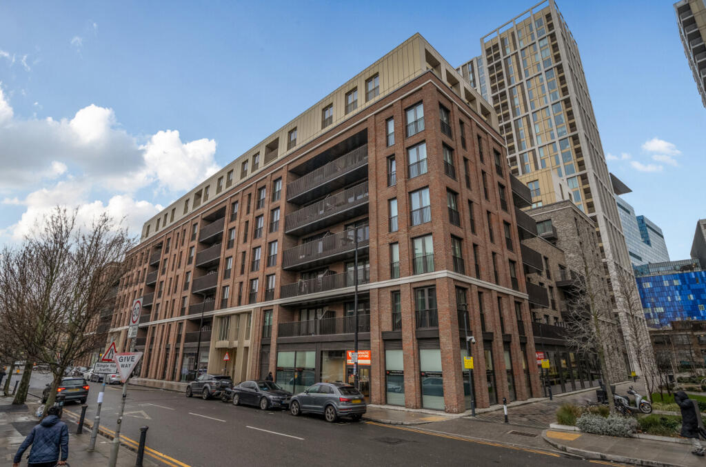 Main image of property: Sidney Street, Whitechapel, E1