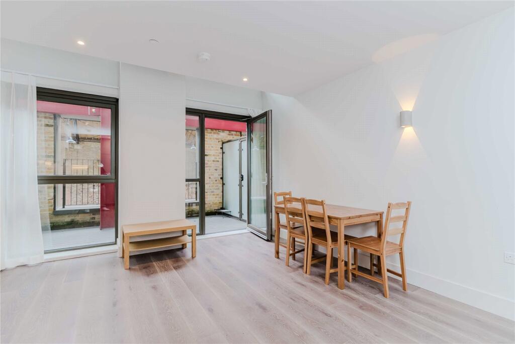 Main image of property: Windsor Square, Woolwich, SE18