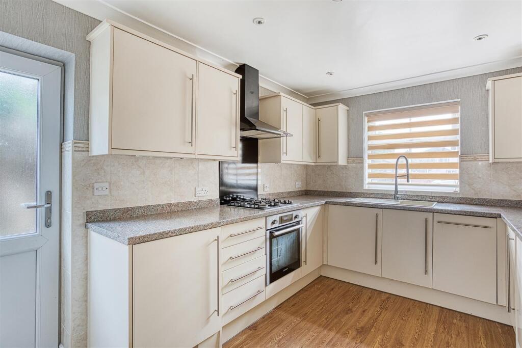 Main image of property: Barroon, Castle Donington