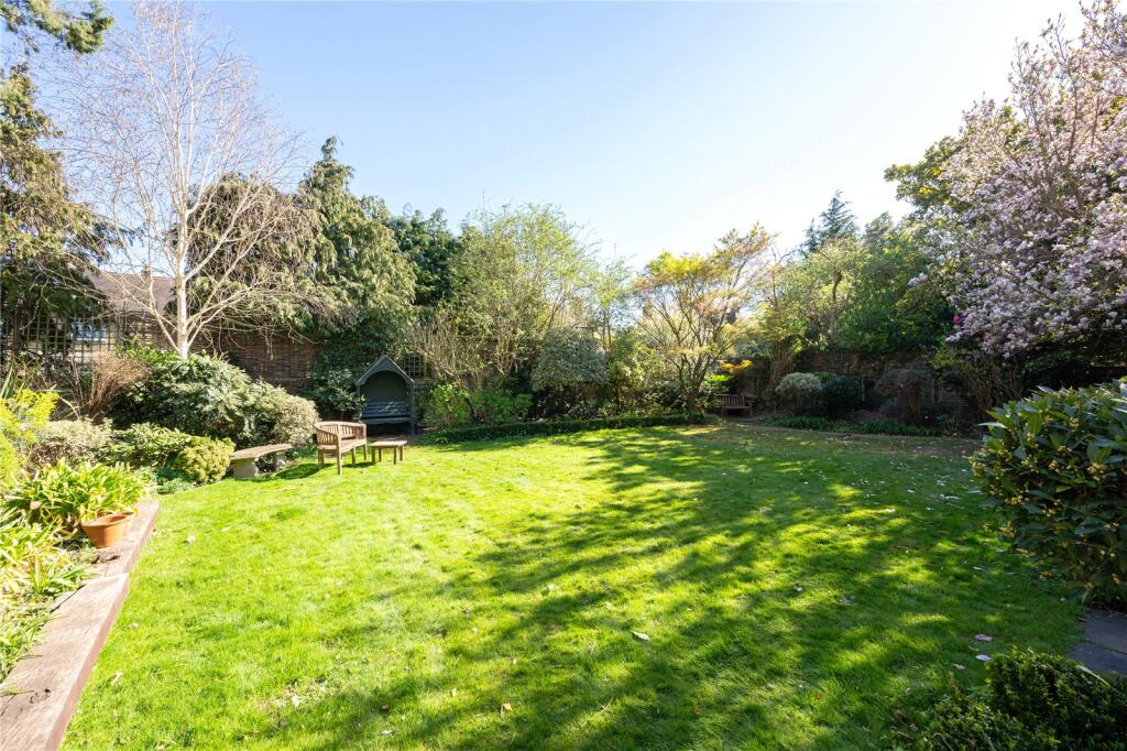 Main image of property: Woodborough Road, Putney, SW15