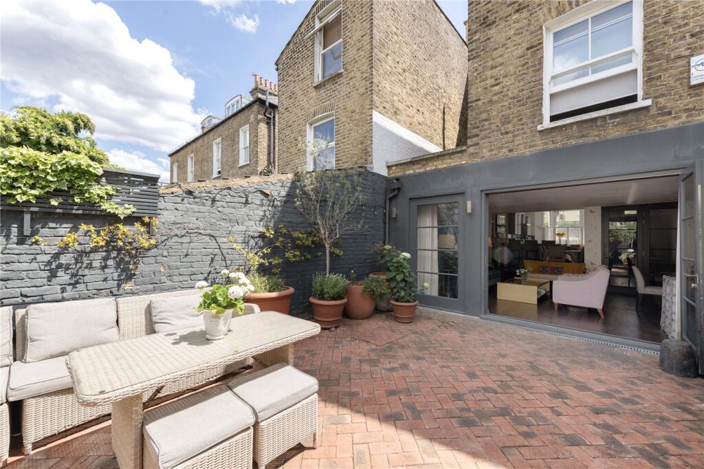 Main image of property: Salcott Road, Between the Commons, SW11