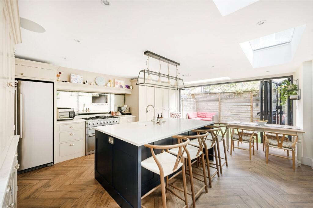 Main image of property: Kyrle Road, Between The Commons, SW11