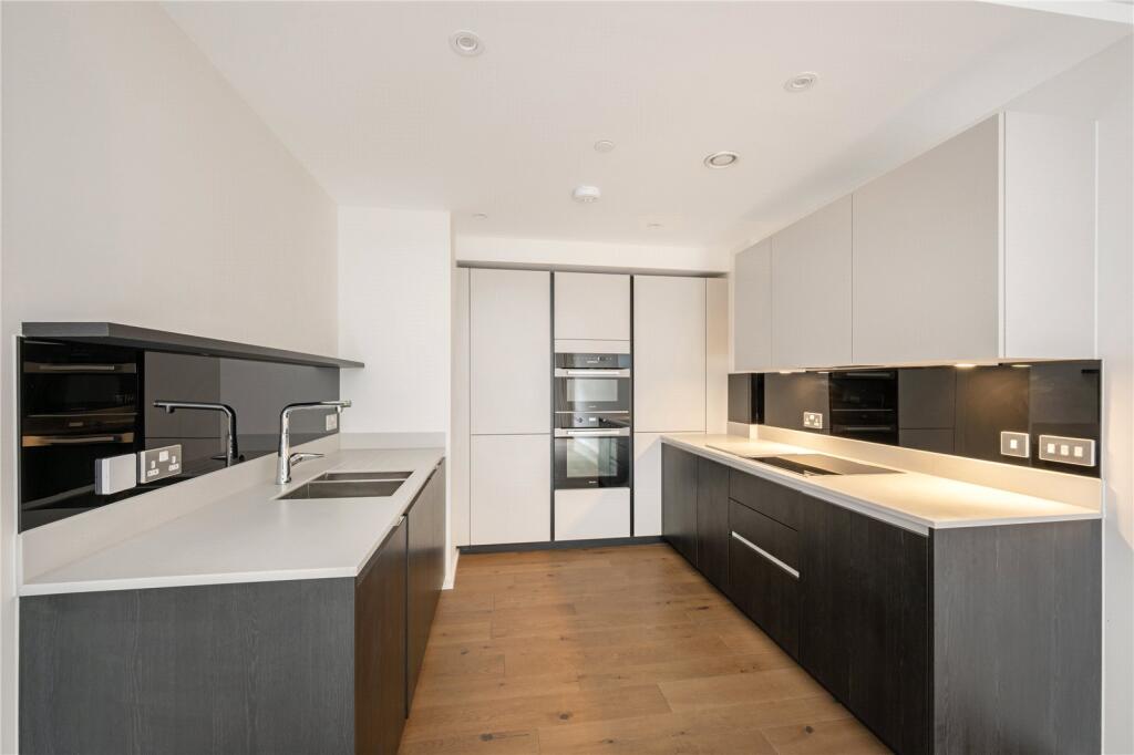 Main image of property: Nightingale Lane, Claham South, SW4