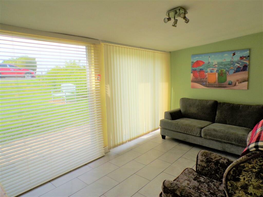 3 bedroom detached bungalow for sale in Bank End, North Somercotes, Louth, LN11 7LN, LN11