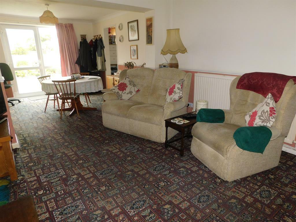 8 bedroom detached house for sale in Trusthorpe Road, SuttononSea., LN12