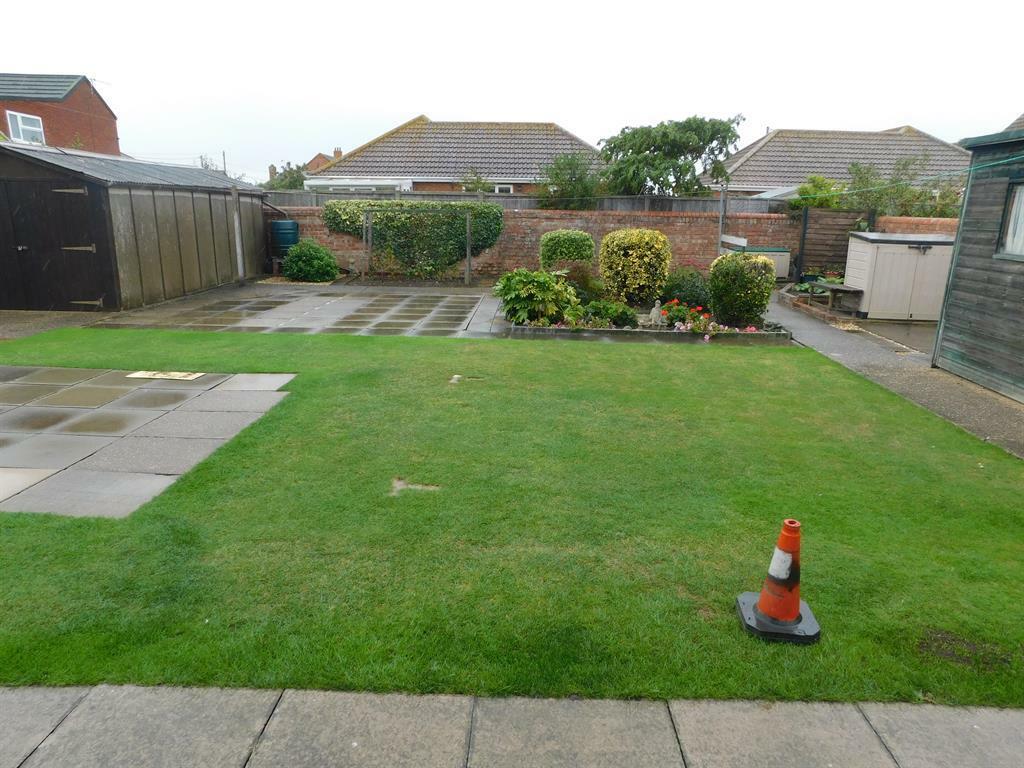8 bedroom detached house for sale in Trusthorpe Road, SuttononSea., LN12