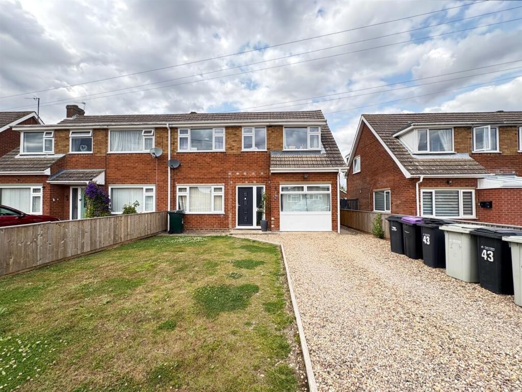 Main image of property: Watts Lane, Louth, LN11