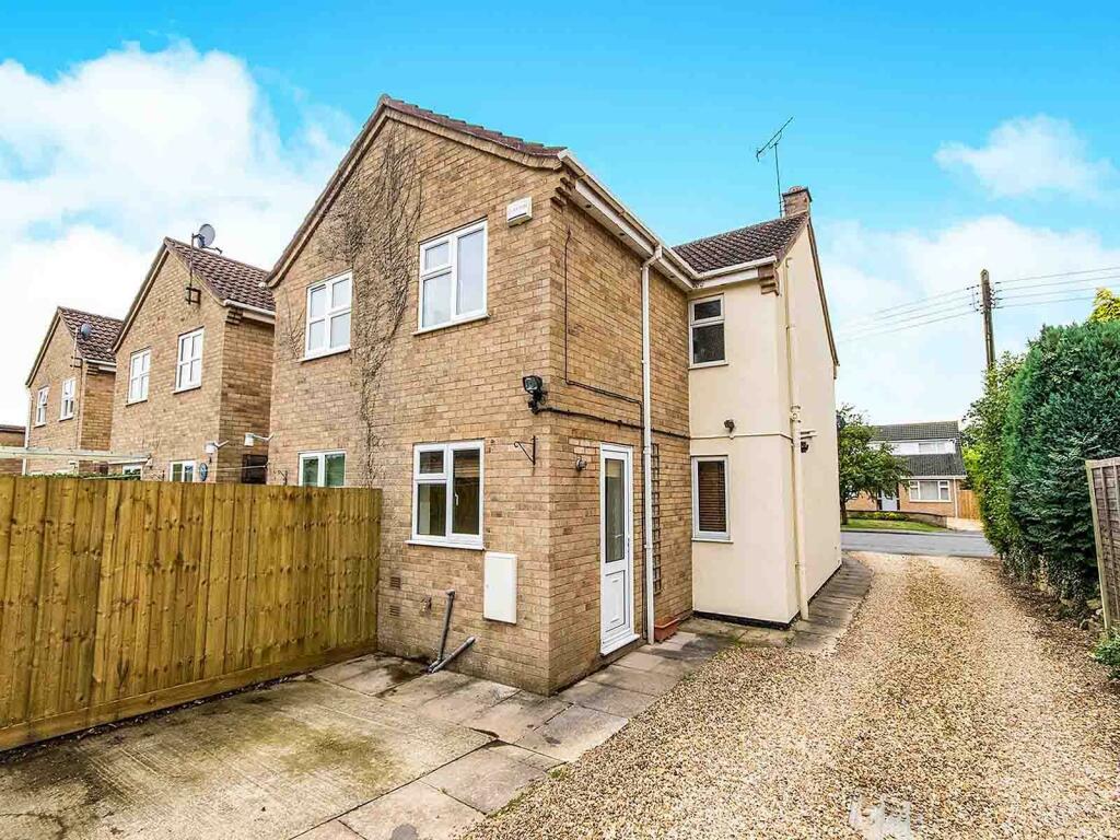 2 bedroom end of terrace house for rent in Horsegate, Deeping St. James