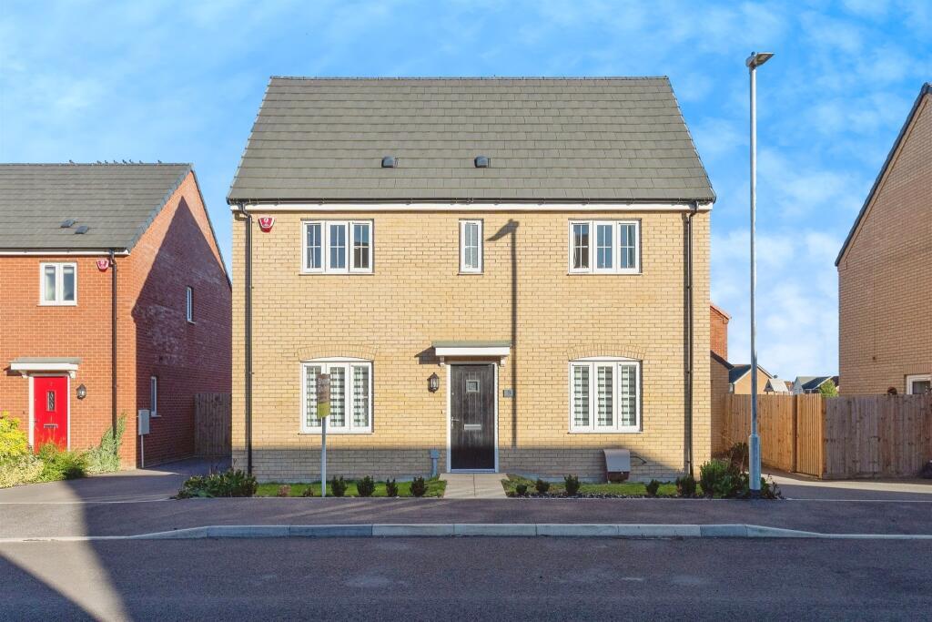 Main image of property: Middlemoore Way, Crowland, PETERBOROUGH