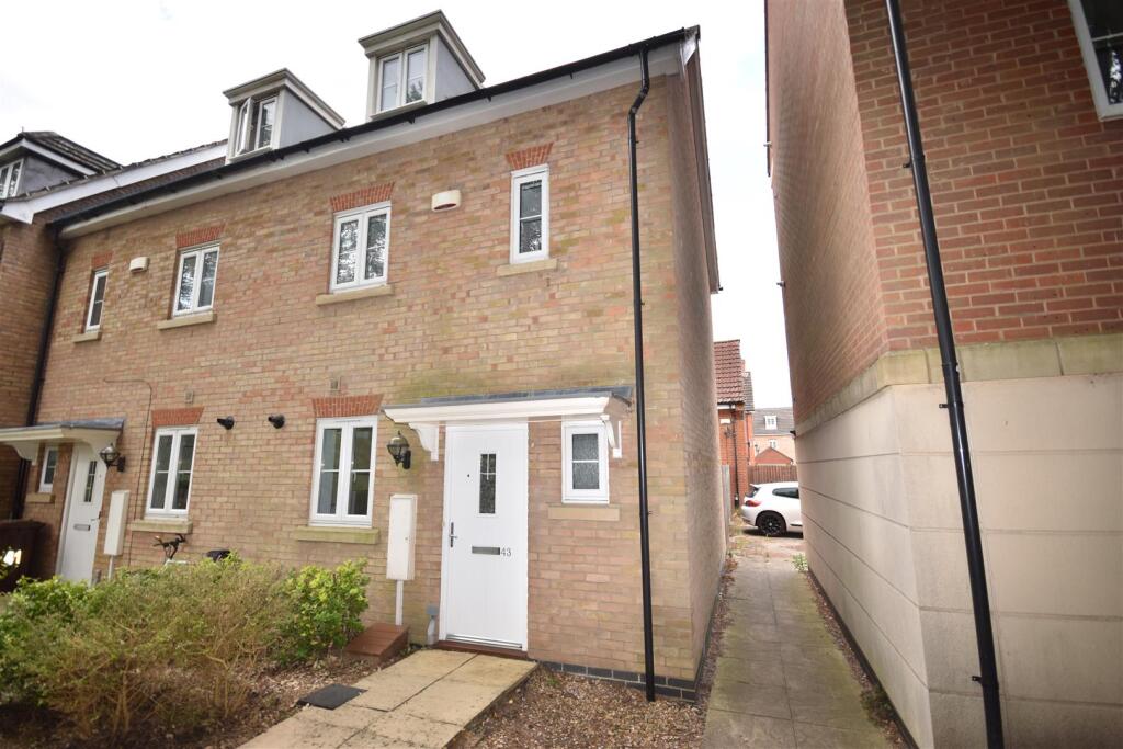 Main image of property: Carnoustie Drive, Lincoln