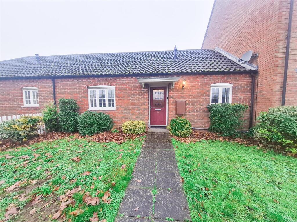 Main image of property: Horncastle Road, Bardney, Lincoln