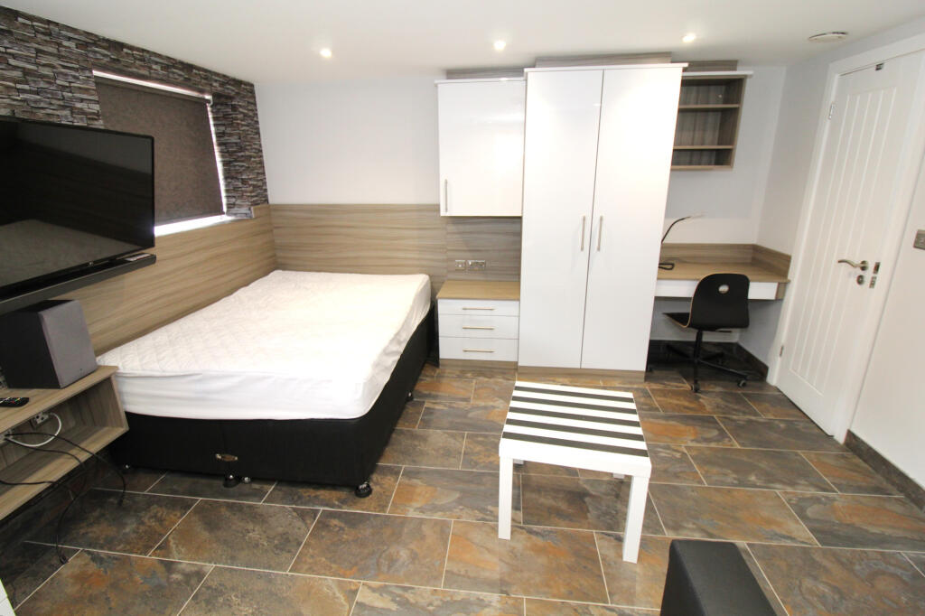 Main image of property: Gulson Lodge, Coventry, West Midlands, CV1