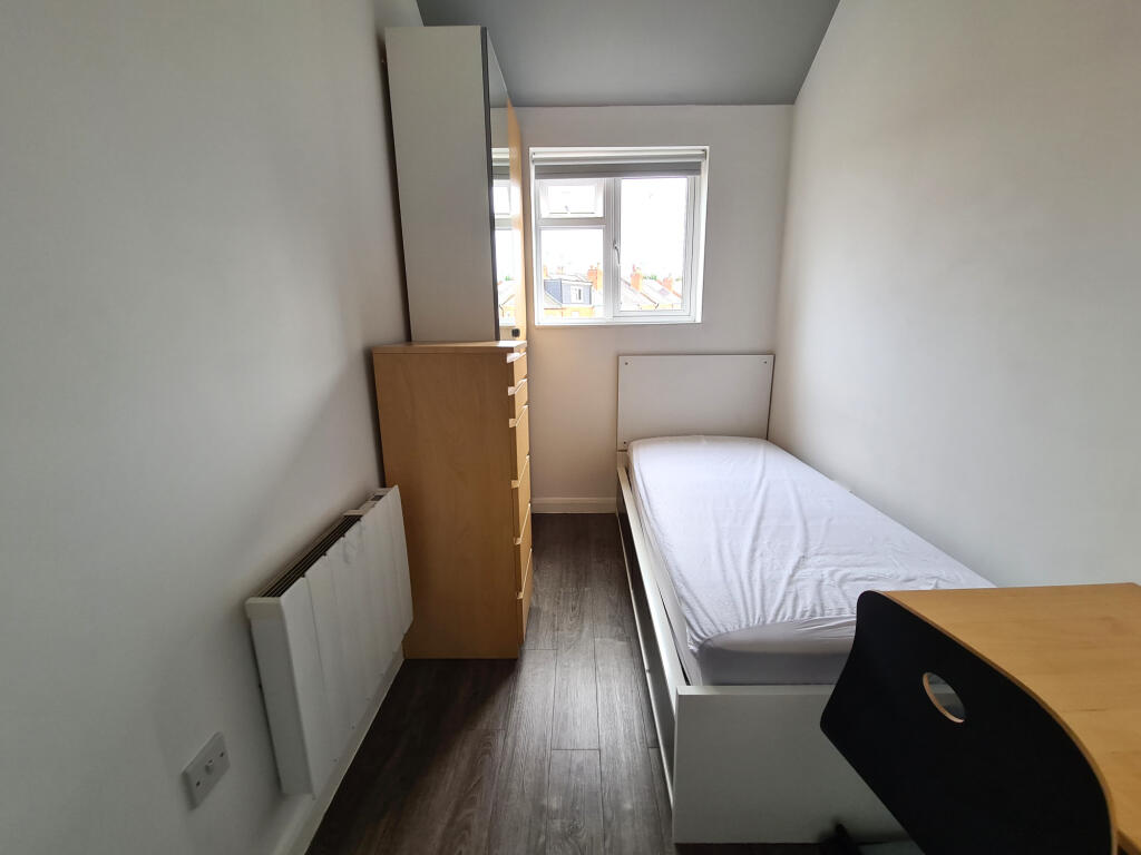 Main image of property: Gulson Road, Coventry, West Midlands, CV1