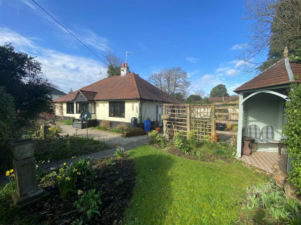 3 bedroom detached bungalow for sale in Pinehurst Road, West Moors