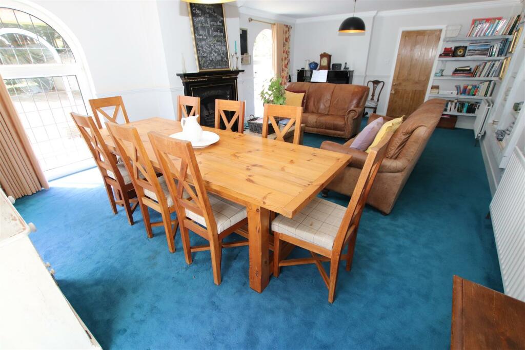 Additional property image - Stapehill Road, Wimborne