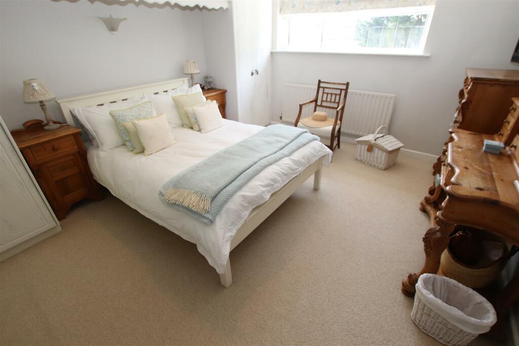 Additional property image - Stapehill Road, Wimborne