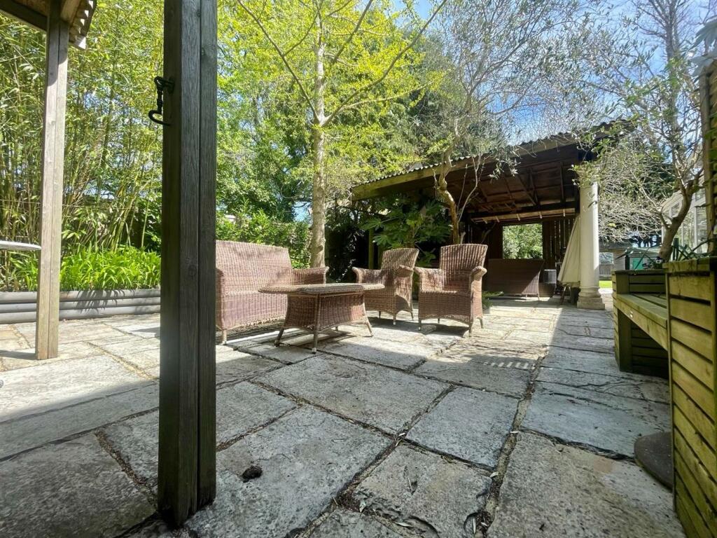 Additional property image - Stapehill Road, Wimborne