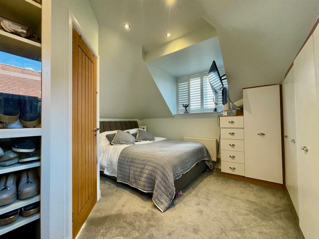 Additional property image - Stour Gardens, Bournemouth