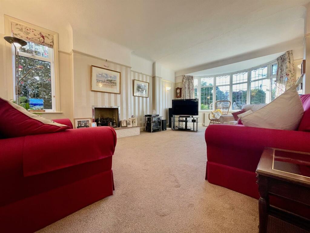 Additional property image - Oakley Hill, Wimborne