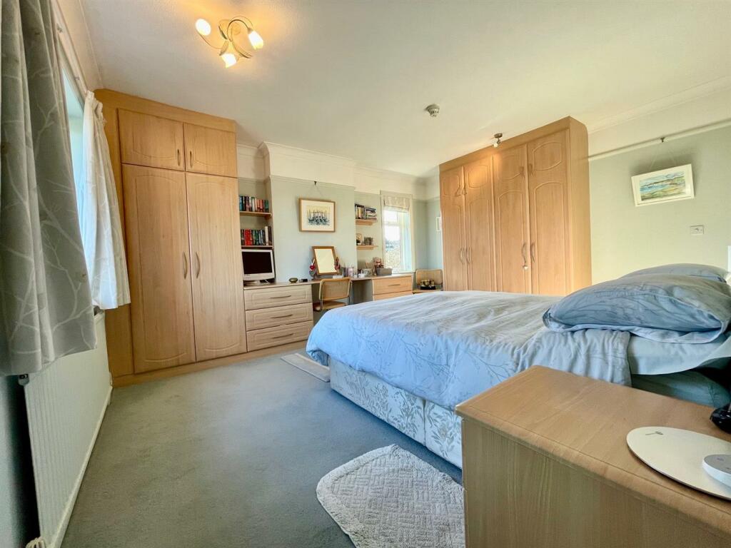 Additional property image - Oakley Hill, Wimborne