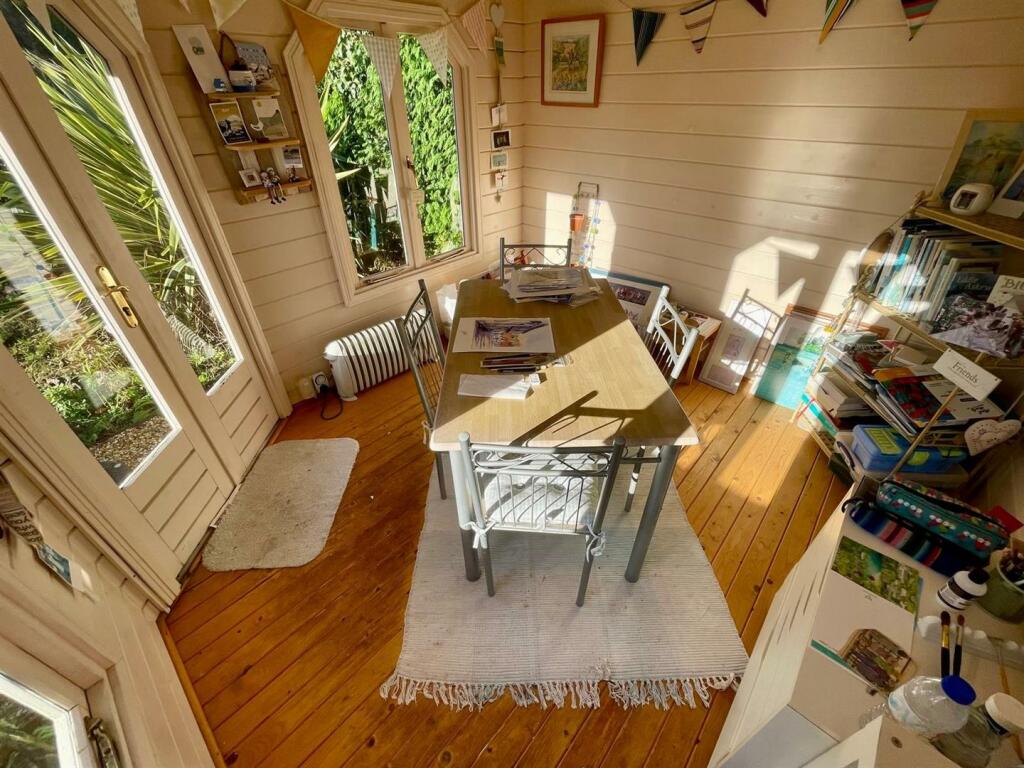 Additional property image - Oakley Hill, Wimborne