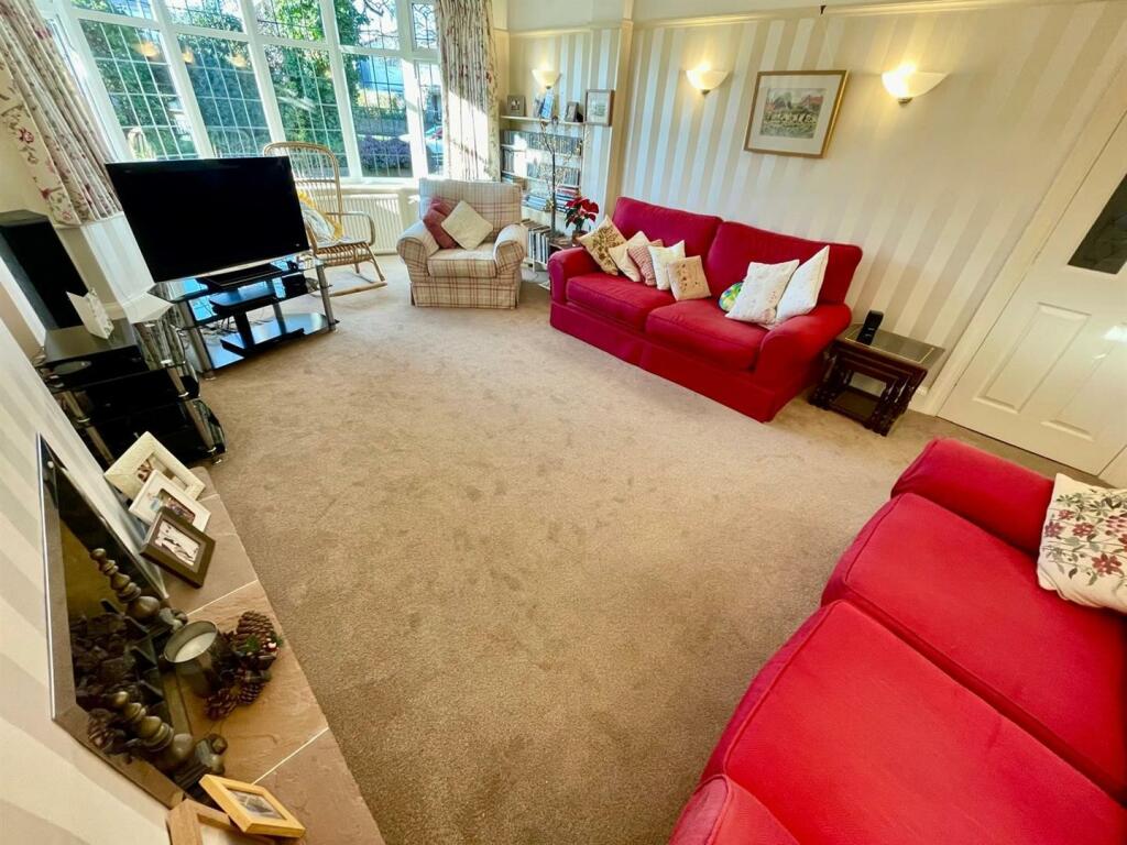 Additional property image - Oakley Hill, Wimborne