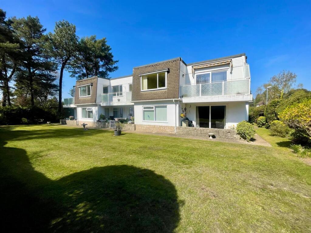 Main image of property: Glenmoor Road, West Parley, Ferndown