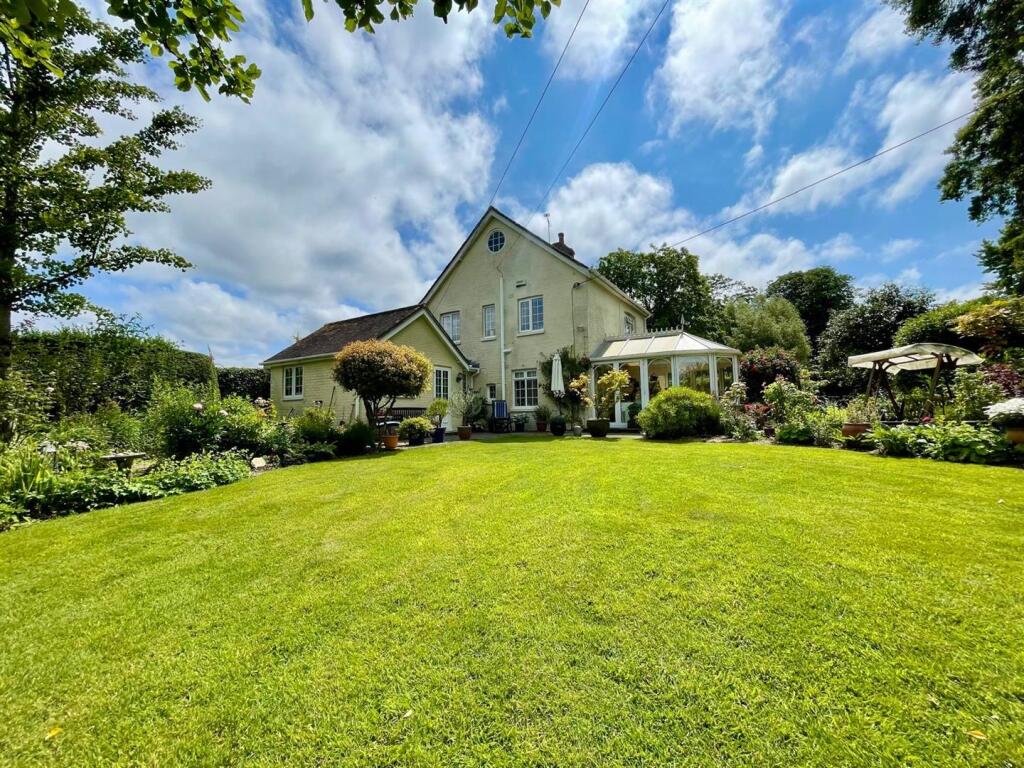 Main image of property: Bothenwood, Wimborne