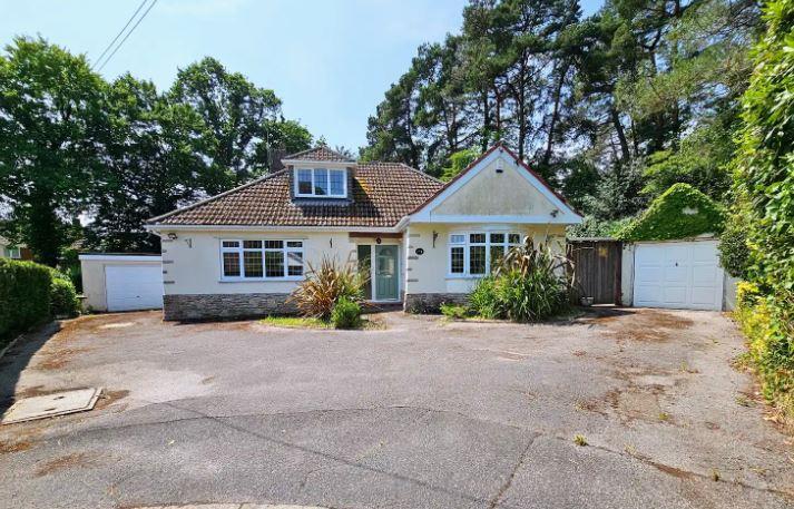 Main image of property: High Trees Walk, Ferndown