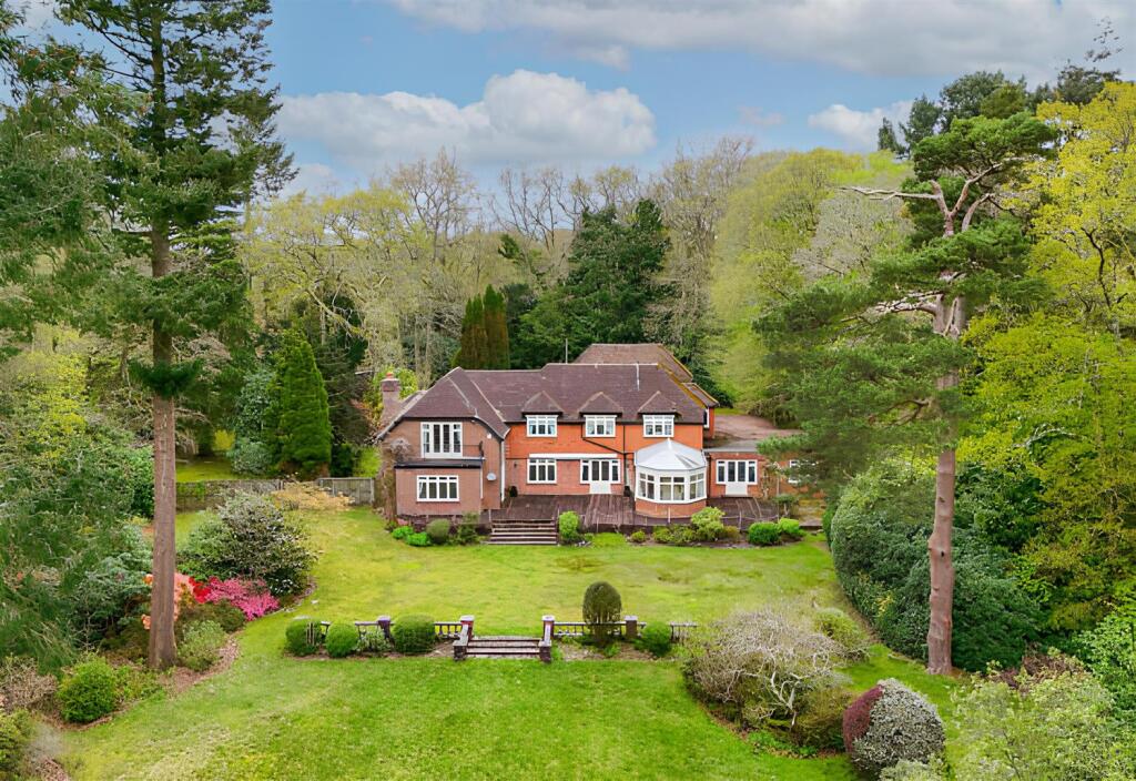 Main image of property: Picket Hill, Ringwood