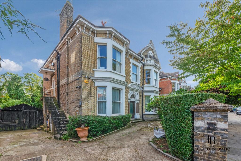 9 bedroom detached house for sale in Woodchurch Road, West Hampstead, NW6