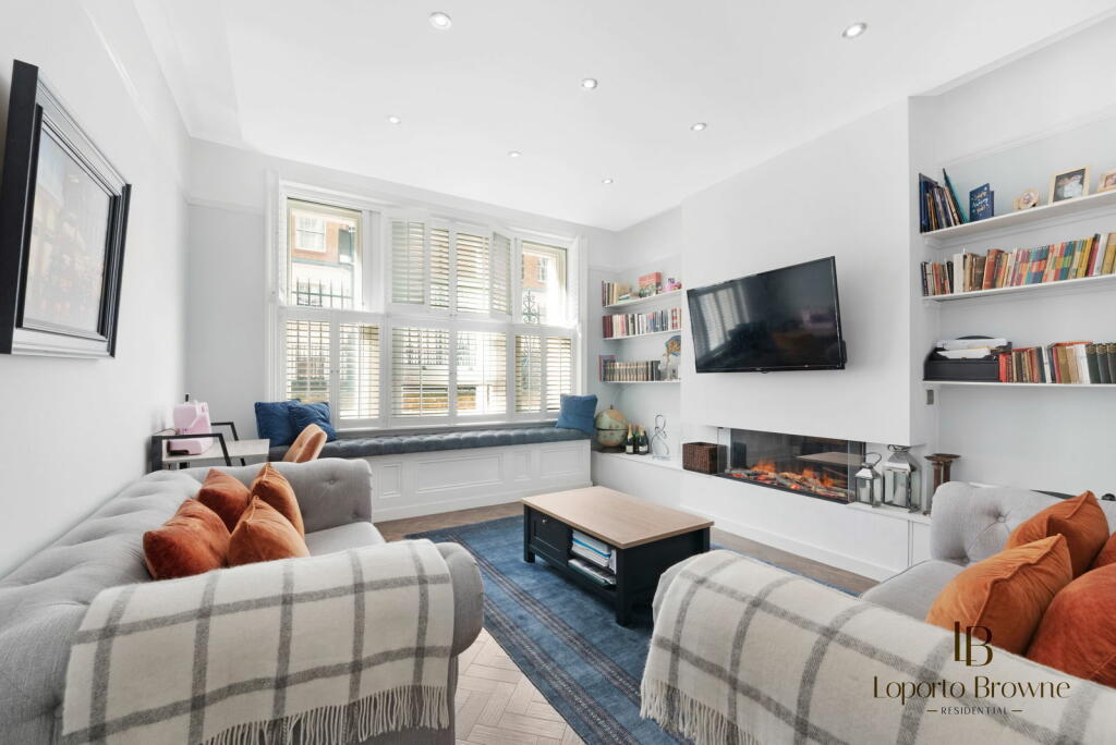 Main image of property: Ridgmount Gardens, WC1