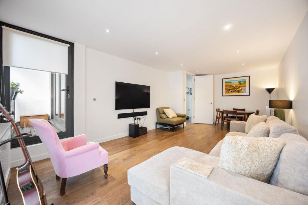 Main image of property: Regent Street, NW10