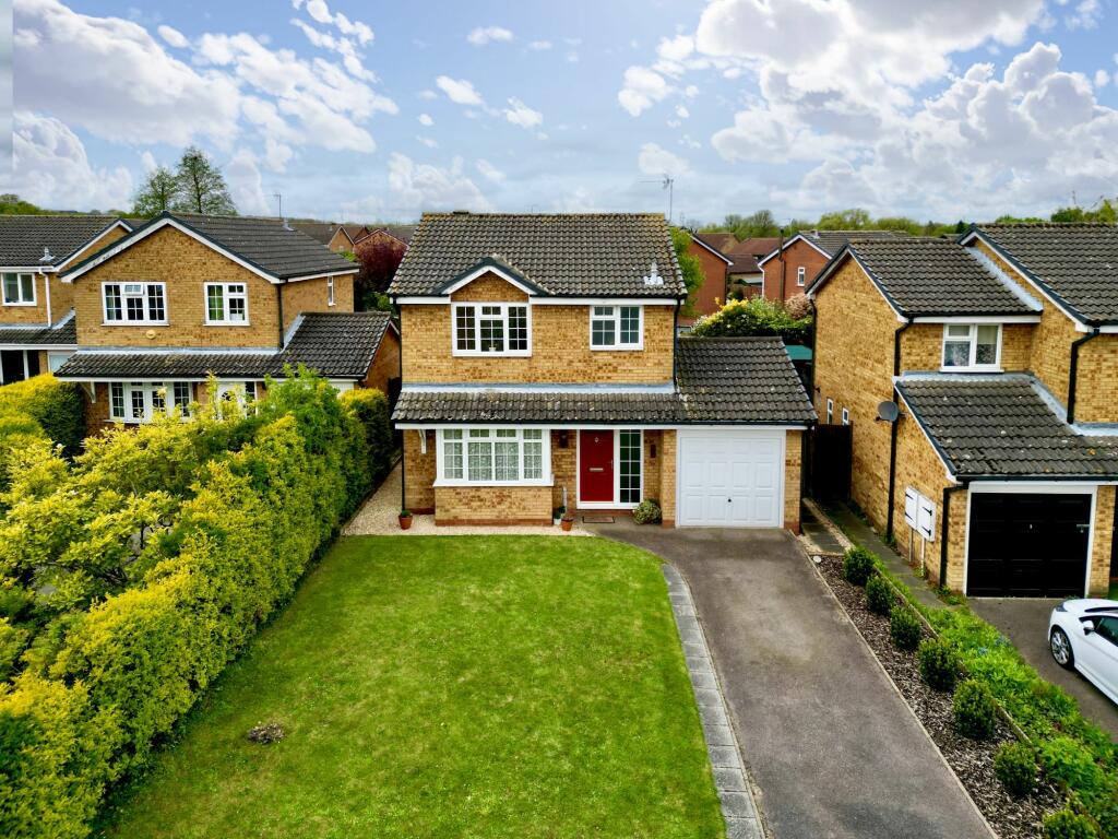3 bedroom detached house for sale in Thirlmere, Stukeley Meadows, Huntingdon., PE29