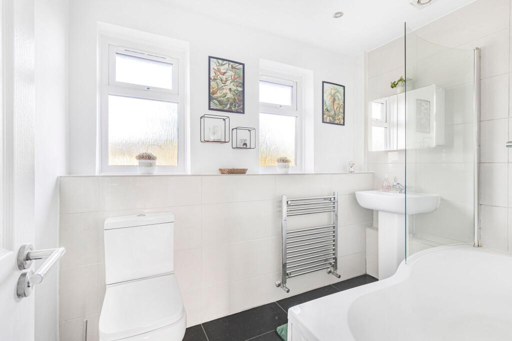 Additional property image - Queens Close, Over, Cambridgeshire.