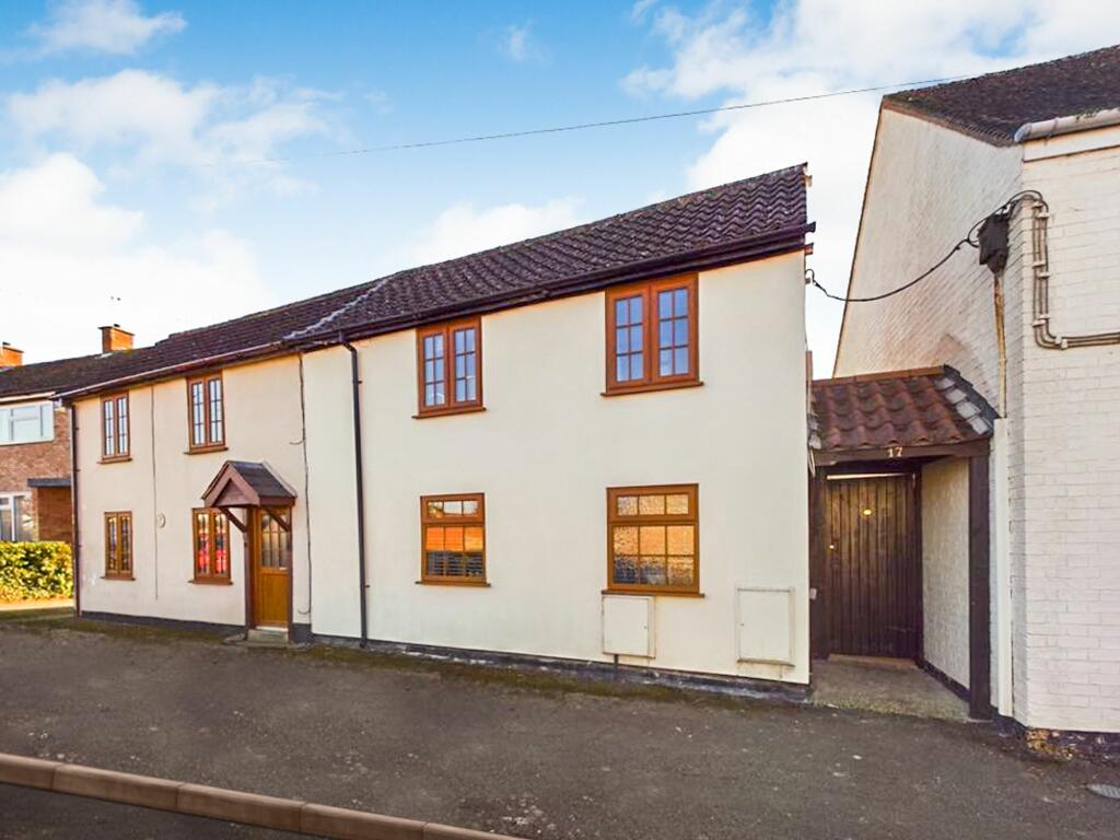 3 bedroom semidetached house for sale in Pipers Lane, Godmanchester