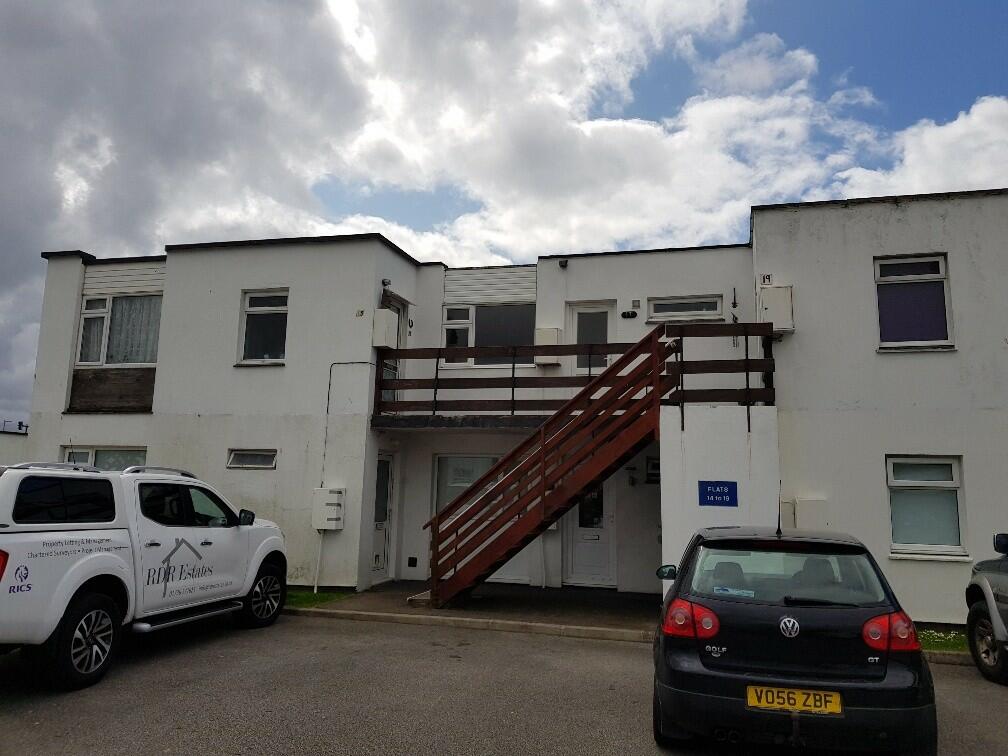 2 bedroom flat for rent in The Flats, Jelbert Way, Penzance, Cornwall, TR18