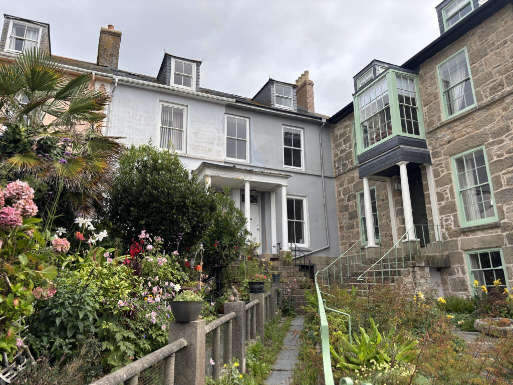 Main image of property: 19 Regent Terrace, Penzance, Cornwall, TR18