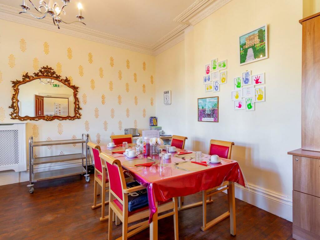 Additional property image - Newbridge House, 169 Newbridge Hill, Bath, BA1 3PX