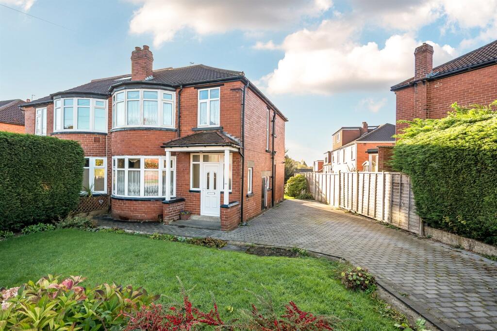 Main image of property: West Park Drive West, Roundhay