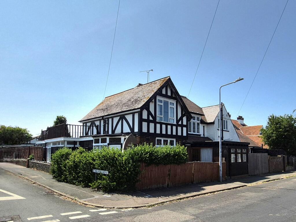 Main image of property: Rossetti Lodge, 3 Sea View Road, Birchington, Kent, CT7 9LB