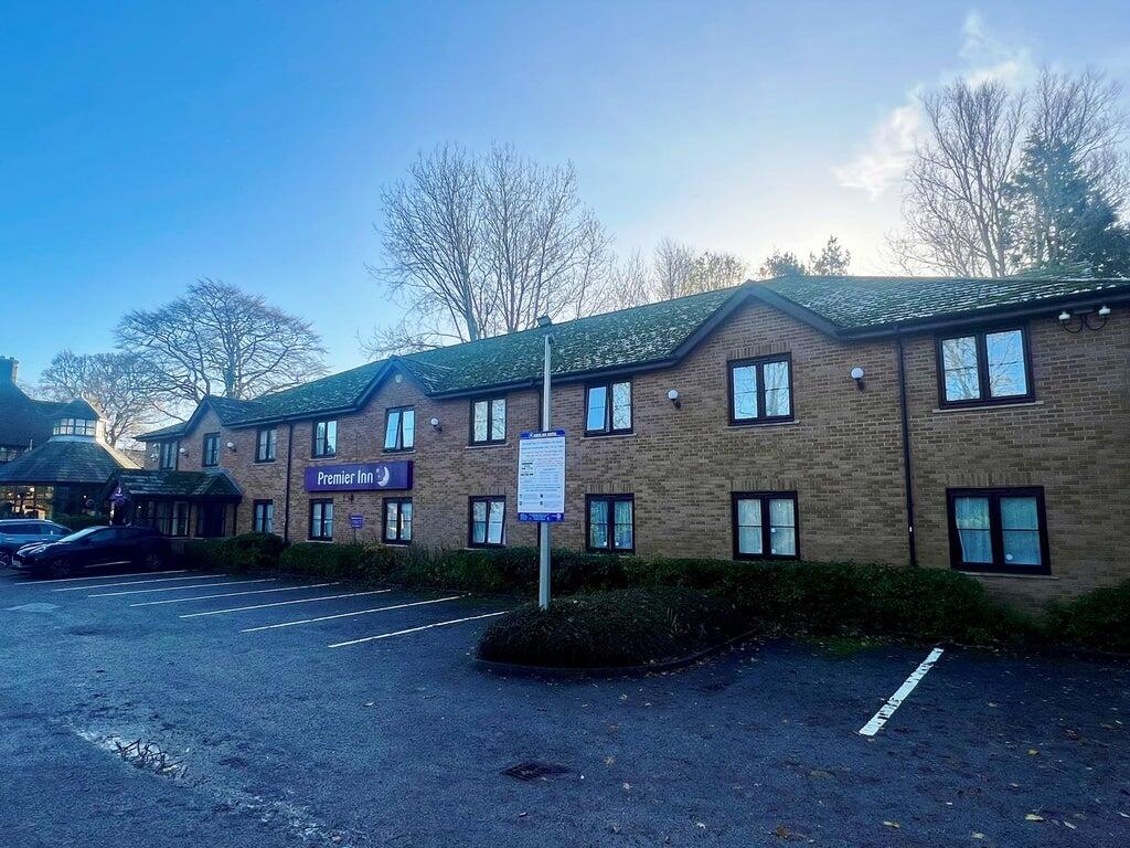 Main image of property: Premier Inn Liverpool Rainhill, Warrington Road, Rainhill, Prescot, L35 6PE