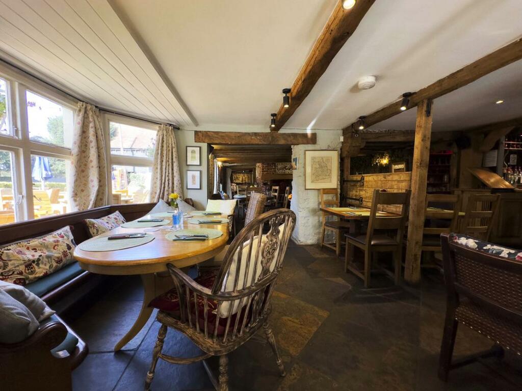 Additional property image - The Gatekeeper, Canterbury Road,
Etchinghill, Folkestone, Kent, CT18 8DE